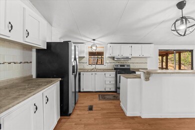 1198 Baker Cir, Tunnel Hill, GA 30755 - photo 6