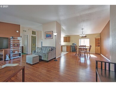 Living Room/Dining Room