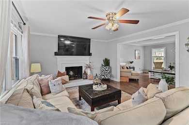 76 Waterview Dr, Newport News, VA 23608 - photo 3