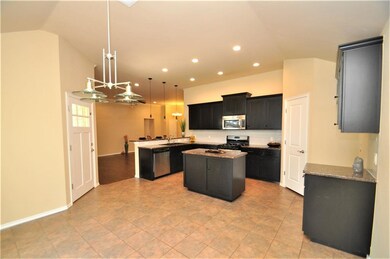 7126 Cherokee Ct, Warr Acres, OK 73132 - photo 7