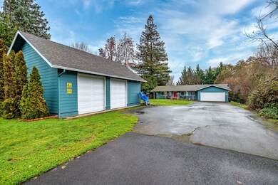 533 NW Midland Ave, Grants Pass, OR 97526 - photo 2