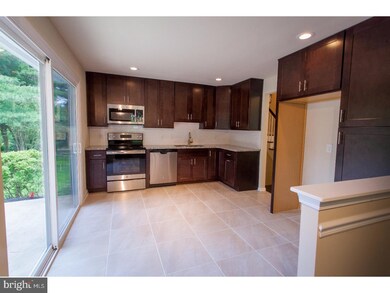 19 Verna Way, Newtown, PA 18940 - photo 2