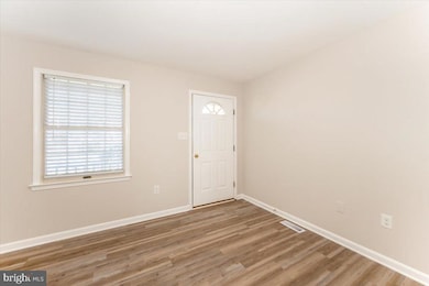 723 Medway Rd, Hagerstown, MD 21740 - photo 3