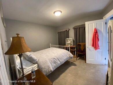 1017 1019 N Irving Ave, Scranton, PA 18510 - photo 7