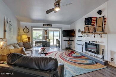 03-N Fairway Ct E-003