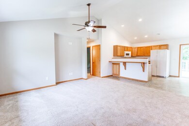 484 E Dale St, Browntown, WI 53522 - photo 5