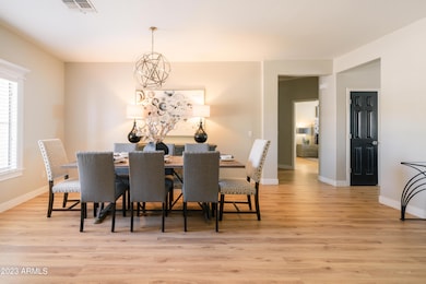 1121EPowellWay-20