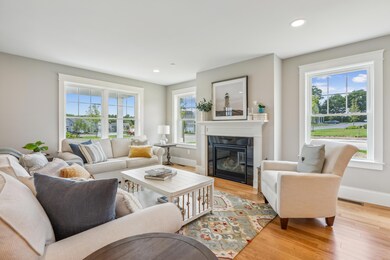 166 Falcon Crest Dr unit 51, Gorham, ME 04038 - photo 3