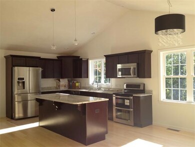 8B Campbell St, Rutland, MA 01543 - photo 2