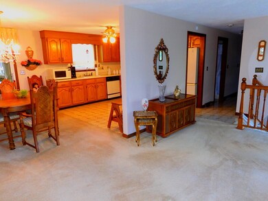 51 Partridge Rd, Methuen, MA 01844 - photo 3