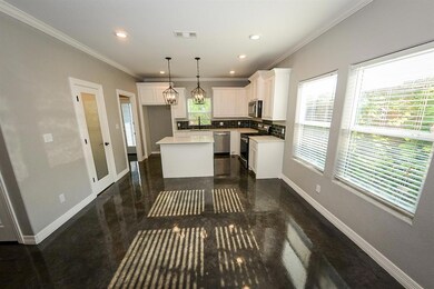 219 W Munson St, Denison, TX 75020 - photo 5