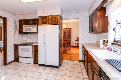 403 Ridgehill Rd, Schenectady, NY 12303 - photo 6