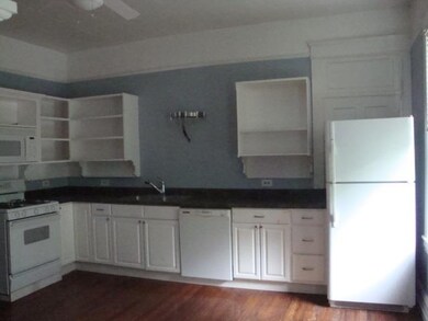 1113 E Jefferson St unit 1, Charlottesville, VA 22902 - photo 2