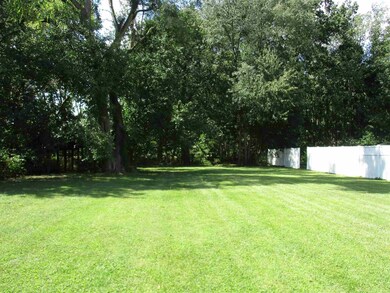 2907 Burr Oak Ave, Elkhart, IN 46517 - photo 6