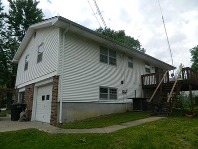 4-SIDE BACK VIEW W 12X16 BACK DECK