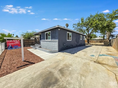 Big lot, RV and much more.