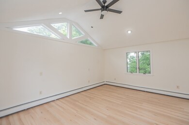 94 Rockland St unit 3, Swampscott, MA 01907 - photo 6
