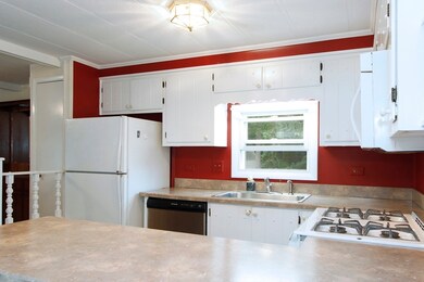 6 Haskell Cir, Lakeville, MA 02347 - photo 7