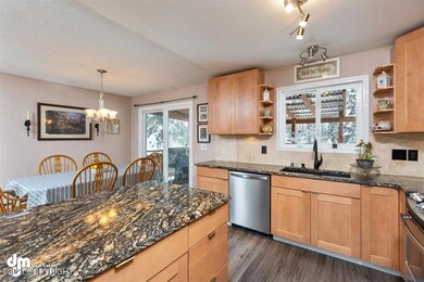 Kitchen 3