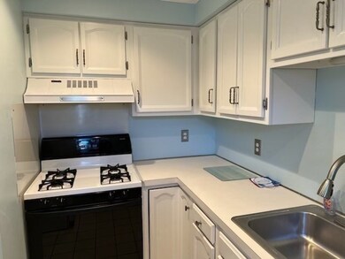 13 Hawser Ln unit 6, Swampscott, MA 01907 - photo 7