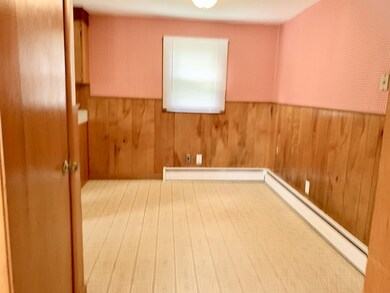 38 Edbert Dr, Holyoke, MA 01040 - photo 7