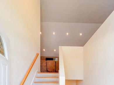 67 Garrison Ave, Worcester, MA 01606 - photo 3