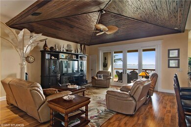 2685 NE Indian River Dr, Jensen Beach, FL 34957 - photo 3