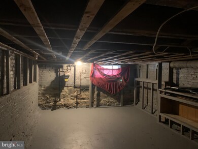 427 S Bentalou St, Baltimore, MD 21223 - photo 3