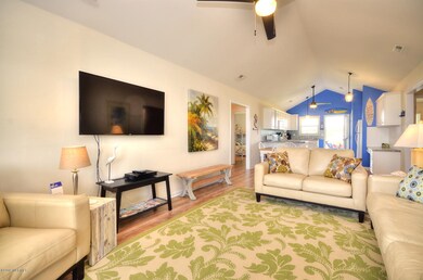 The Lucky Parrot 5504 E Beach-large-004-