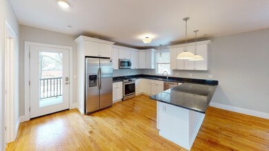 45 Spring St unit 12, West Roxbury, MA 02132 - photo 4