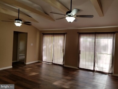 31 Spruce Ln, Clementon, NJ 08021 - photo 3