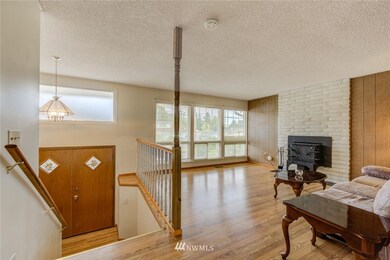 1801 S 263rd Place, Des Moines, WA 98198 - photo 2