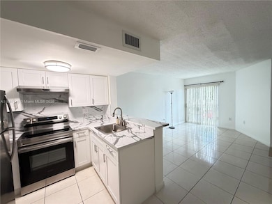 675 NW 85th Ct unit 8209, Miami, FL 33126 - photo 4