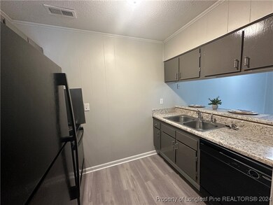 5853 Century Oaks Dr unit A, Fayetteville, NC 28314 - photo 3