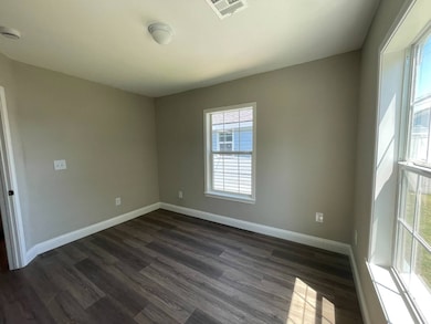 1407 NW Columbia Ave, Lawton, OK 73507 - photo 3