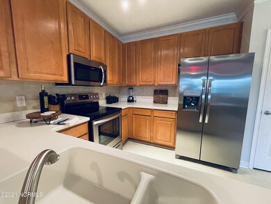 Kitchen 6