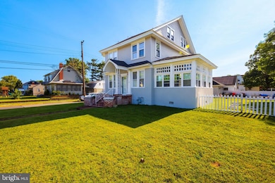 501 Beacon Ave, Paulsboro, NJ 08066 - photo 2