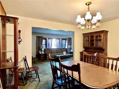 1256 Doebler Dr, North Tonawanda, NY 14120 - photo 2