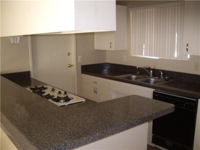 977 Maria Way, Chula Vista, CA 91911 - photo 3