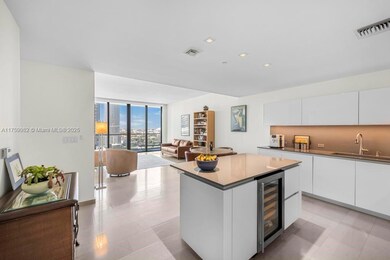 Reach Brickell City Centre unit 1710, Miami, FL 33131 - photo 5