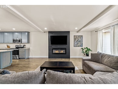 556 Fairway Estates Dr, Sutherlin, OR 97479 - photo 6