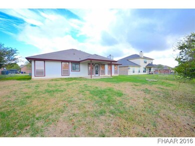 1504 High Chapparal Dr, Copperas Cove, TX 76522 - photo 4