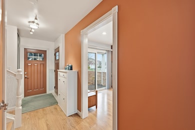 632 Spinnaker Point unit 113F, Schaumburg, IL 60194 - photo 3