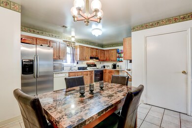 011_Kitchen