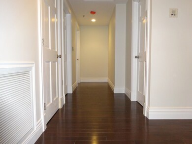 486 E 3rd St unit 15, Boston, MA 02127 - photo 3