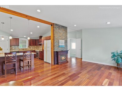 300 S Everest Rd unit 31, Newberg, OR 97132 - photo 5