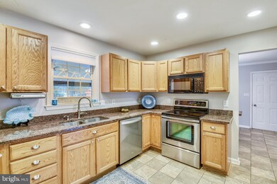 4154 Carrs Ridge Rd, Edgewater, MD 21037 - photo 4