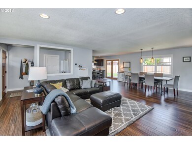 Living Room/Dining Room