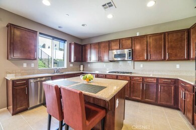 13422 Red Hawk Dr, Sylmar, CA 91342 - photo 6