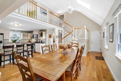 1 Thames Ct, Edgartown, MA 02539 - photo 6